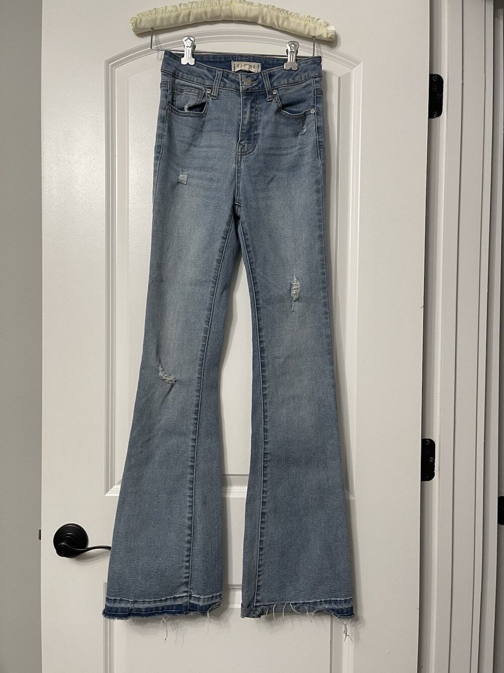 Harper Heritage High Rise Flare Jeans Distressed Raw Hem Light Wash Sz 25 Cotton